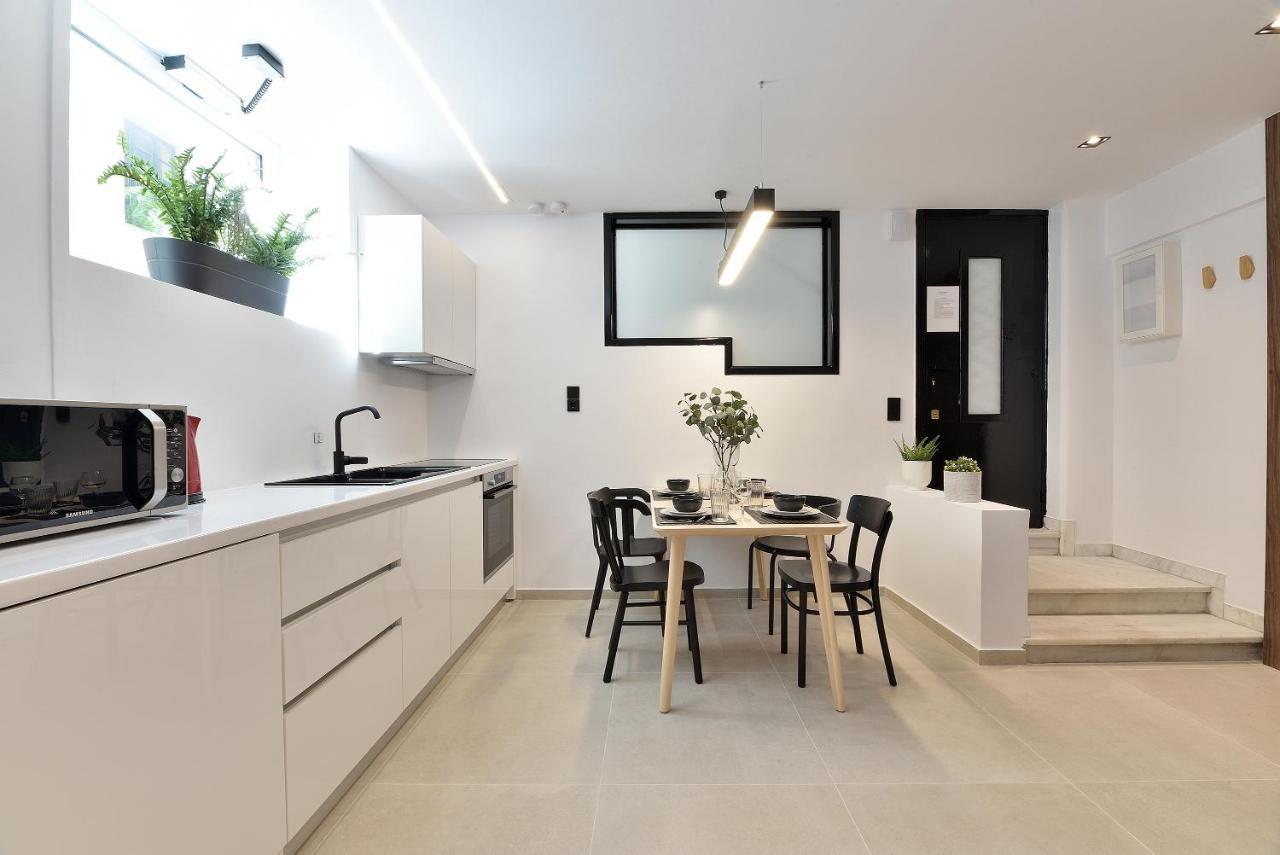 Phaedrus Living City Center Luxury Flat Skoufa Aten Exteriör bild